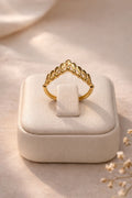 AMELLIE Crown Gold Ring -Royal Touch