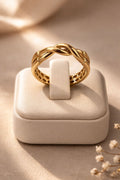 AMELLIE Twist Gold Ring-